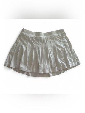 Victoria’s Secret Pink White Pleated Tennis mini Skirt